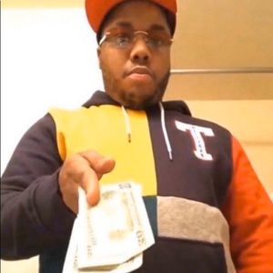 Meet your Posher, Alex